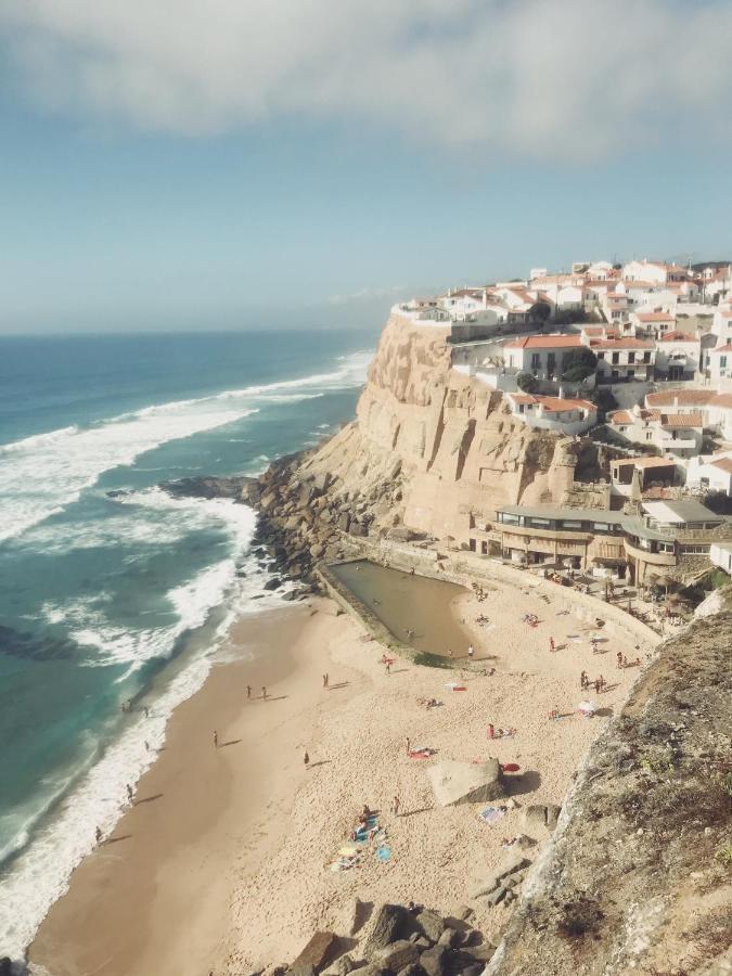 Azenhas Do Mar Roadside House * Colares