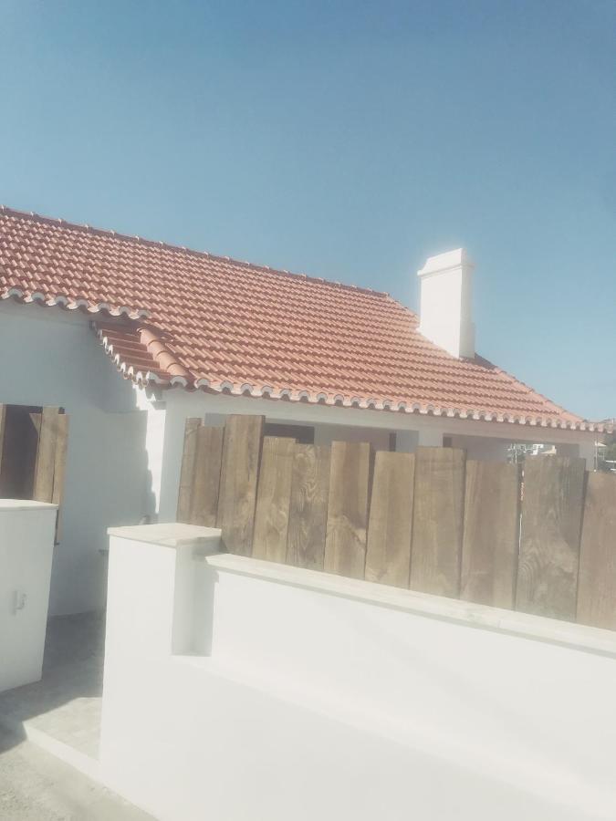 Holiday home Azenhas Do Mar Roadside House Colares